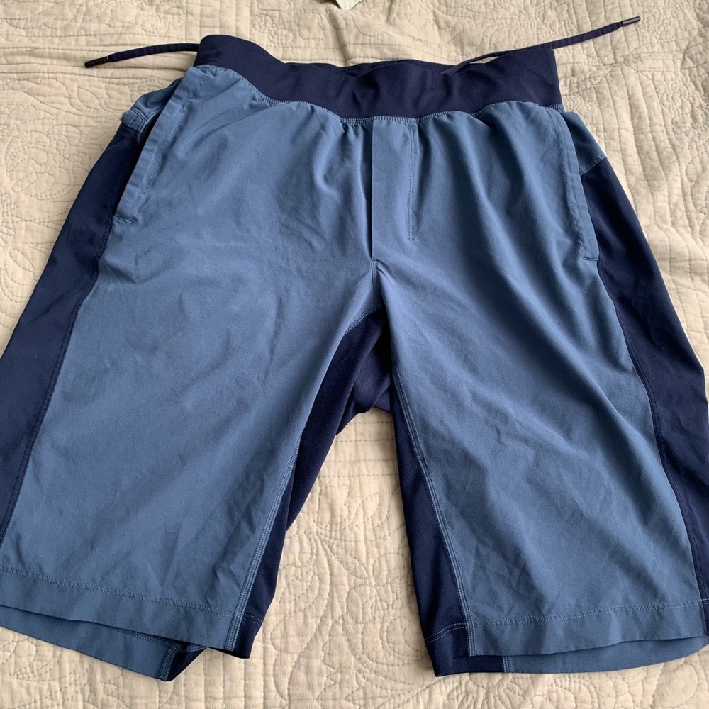 Men’s lululemon shorts
